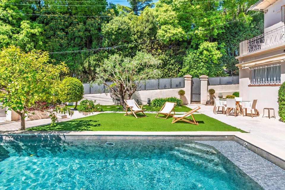 Marie by Terrys Homes Villa in Cannes