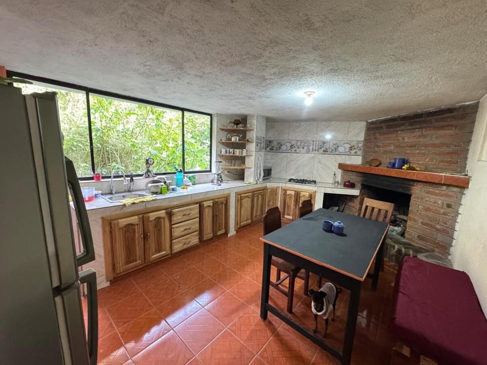 Hospedaje Las Bromelias - Departamento Familiar Apartment in Napo, Ecuador