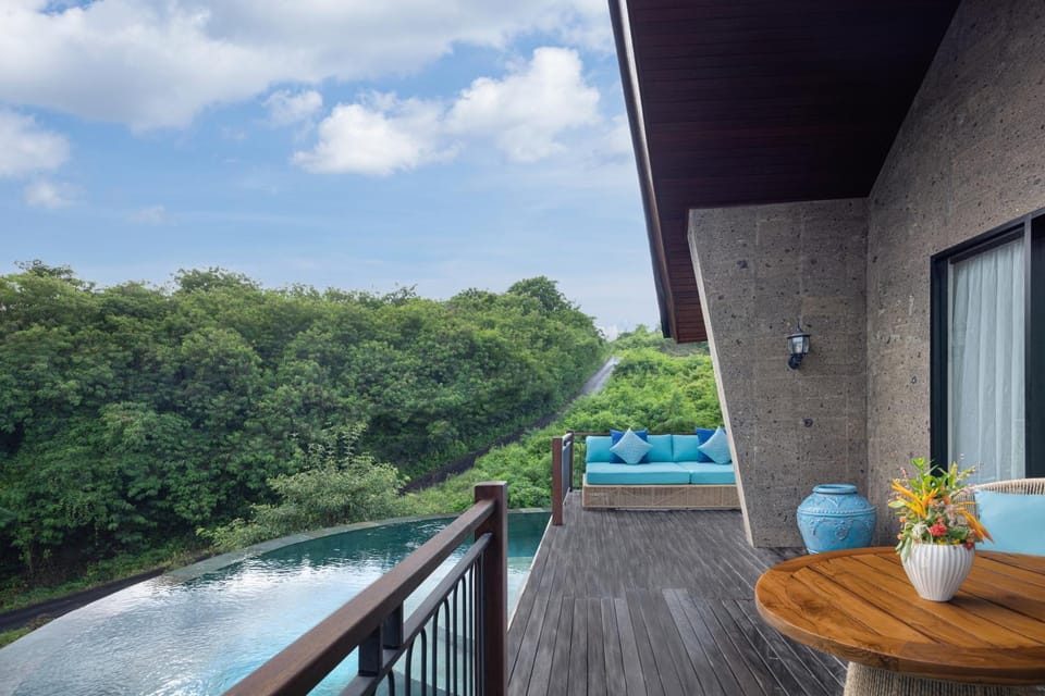 Balcony/Terrace, Living room