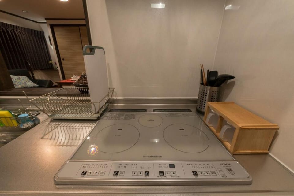 Permitted by Osaka city, family and large rooms Apartment in Osaka