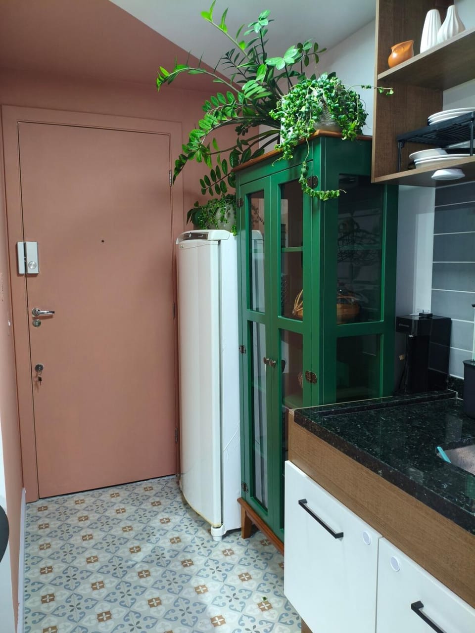 Kitchen or kitchenette