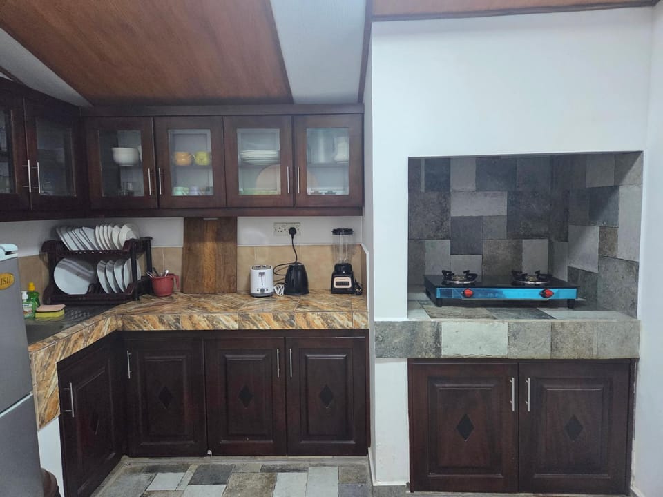 Dhammika Beachside Cottage House in Wadduwa
