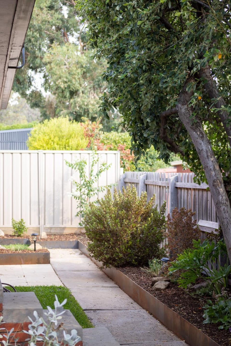 Bendigo Signature Accommodation Nabilla Crescent House in Bendigo