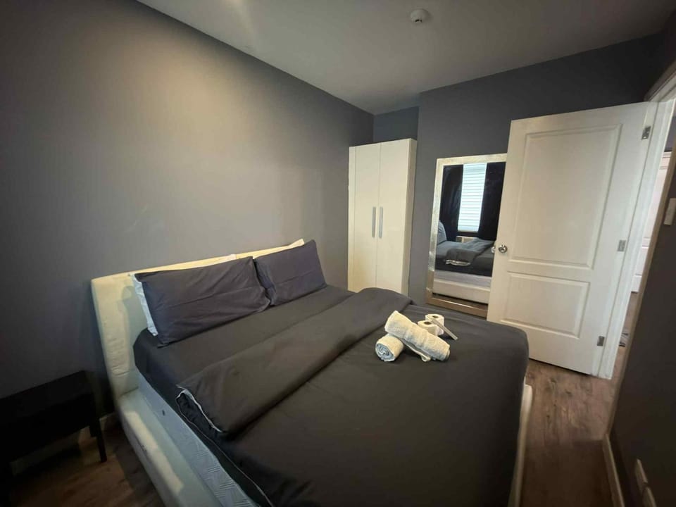 The Gramercy Residences Hostel in Makati