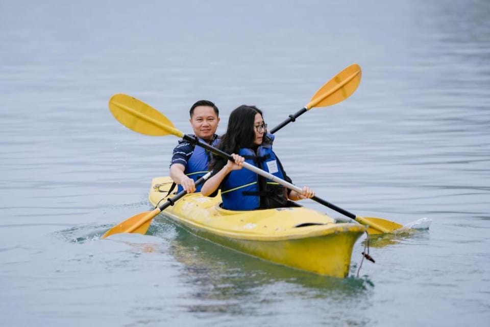 Natural landscape, Activities, Guests, Lake view, group of guests
