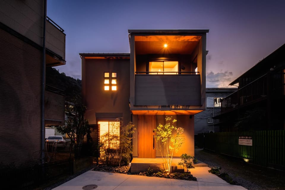 Property building, Night