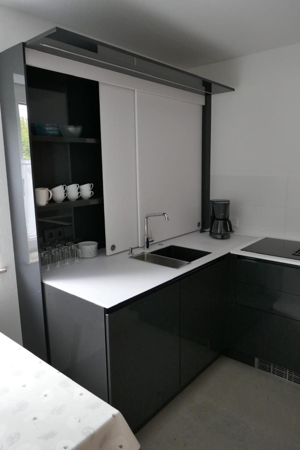 Kitchen or kitchenette, Photo of the whole room