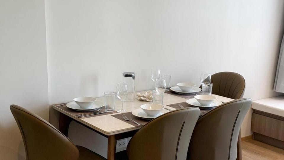 Chardonnay Naiharn 1BR spacious apart BRAND new Apartment in Rawai