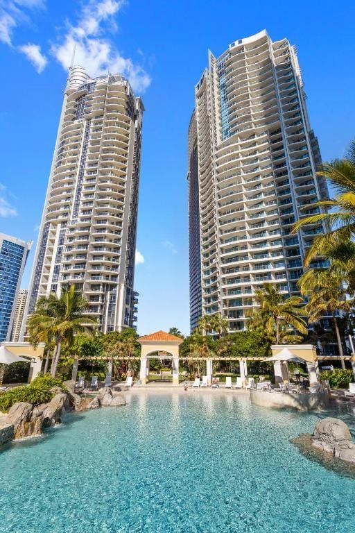 Luxury Ocean View Apartment Surfers Paradise Apartment in Surfers Paradise