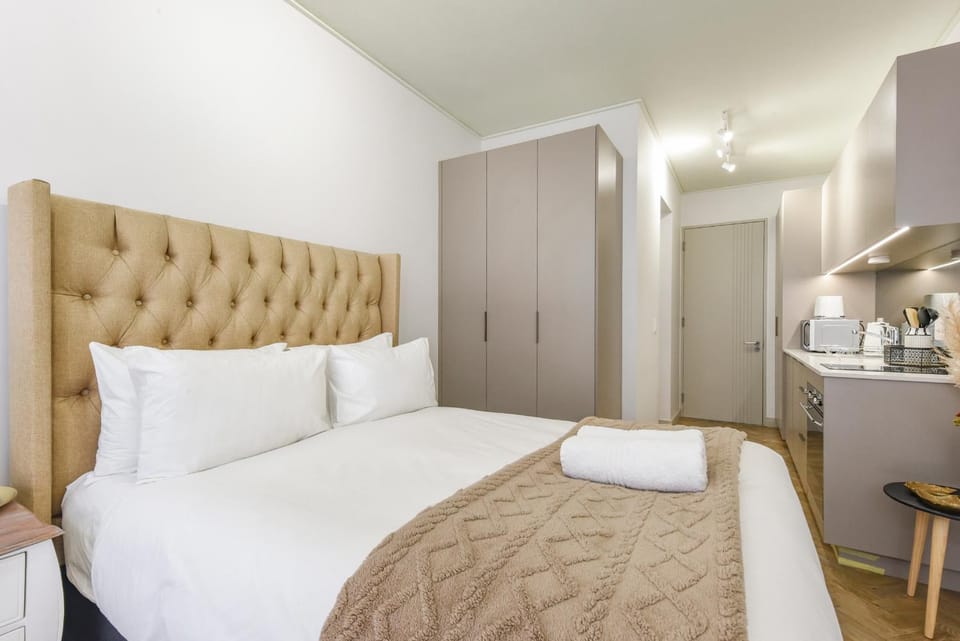 Luxury One Rosebank Apartments Apartment in Johannesburg