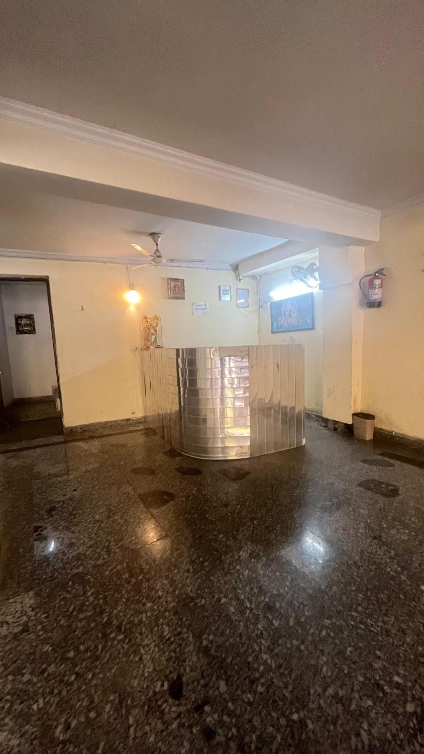 GoBravo Dev Palace & Studio Apartments Near Yashobhoomi Delhi Airport Cyber City Apartment in Gurugram