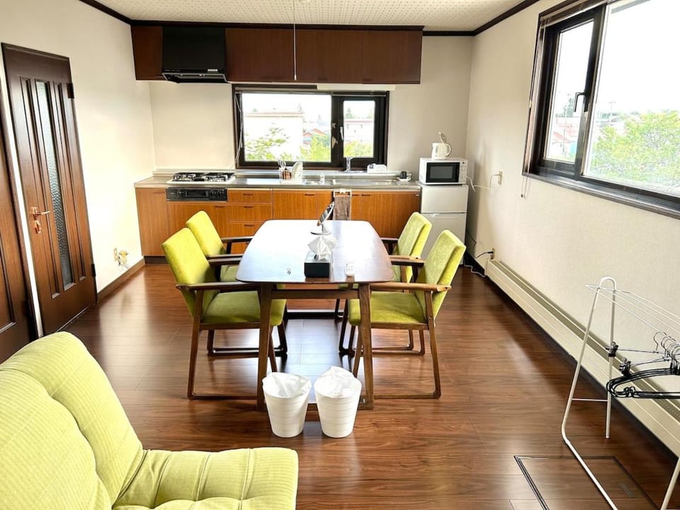RAKUNTO清水,一棟まるごと貸切,駐車場完備,最大24名宿泊OK,RAKUNTO Shimizu,Entire Private Rental, Free Parking, Accommodates Up to 24 Guests House in Hokkaido Prefecture