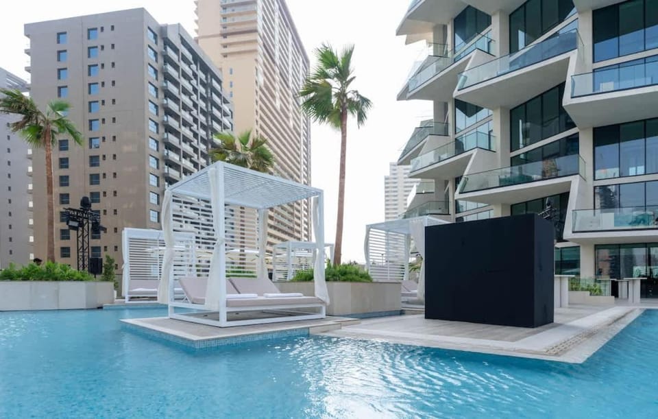 Binghatti Royale Luxe 1BR W Private Pool Parking Apartment in Dubai