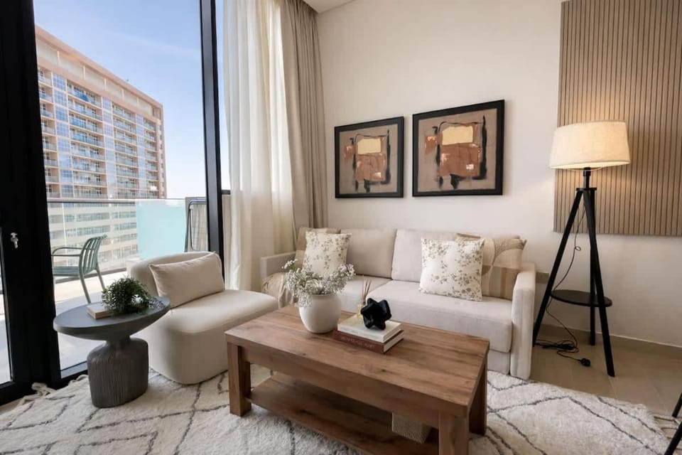 Binghatti Royale Luxe 1BR W Private Pool Parking Apartment in Dubai