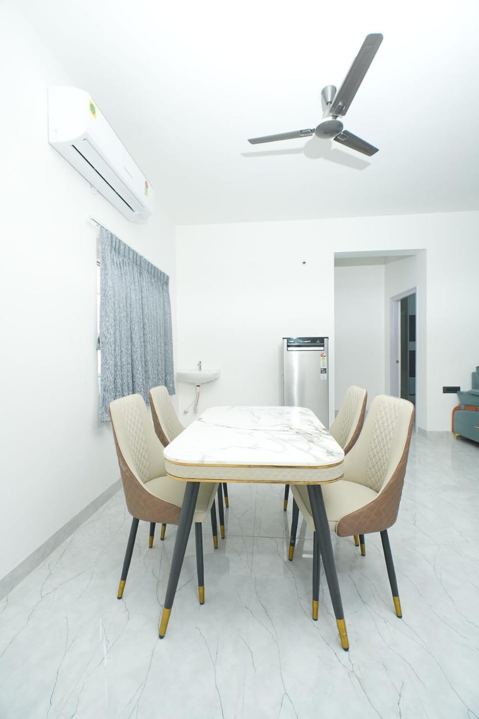 Lavish -2BHK Service Apartment Apartment in Hyderabad
