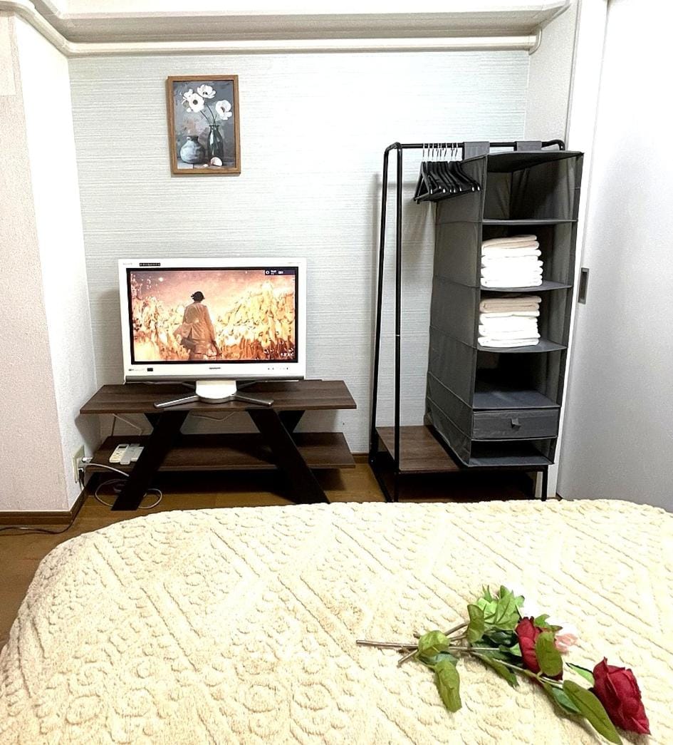 #7 WiFi無料&新宿まで2分! 清潔 安全 お洒落な部屋! Apartment in Shinjuku