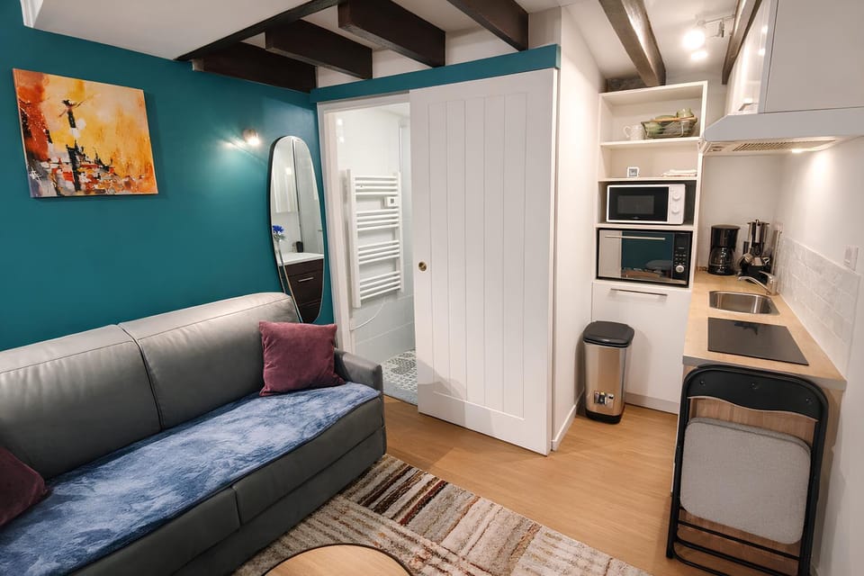 Bed, Bathroom, microwave, kitchen