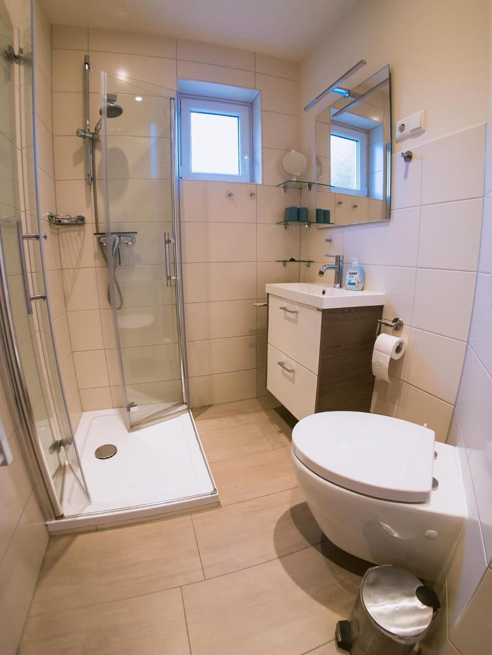 Shower, Toilet, Bathroom
