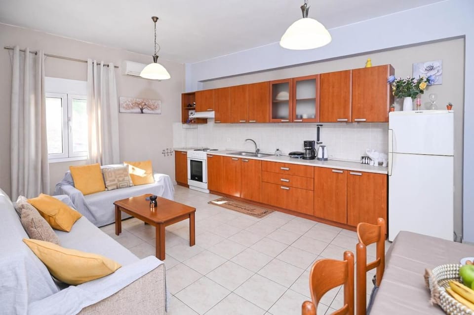Efrosini & Ioanna Apartment Apartment in Crete