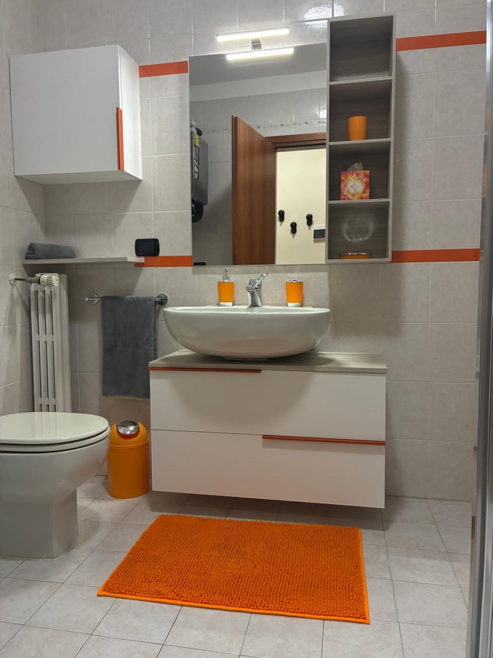 Toilet, Bathroom