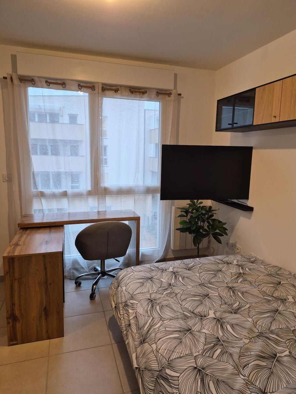 TV and multimedia, Seating area
