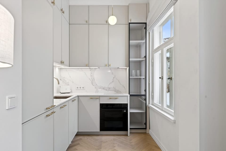 Historic Luxury Apartment with AC, Garden and Parking Apartment in Tallinn