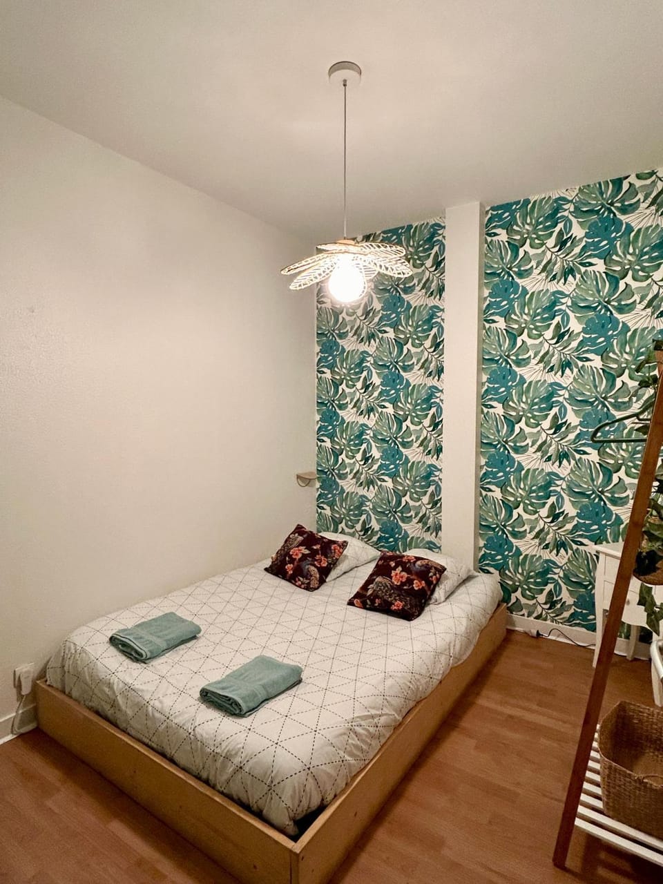 Photo of the whole room