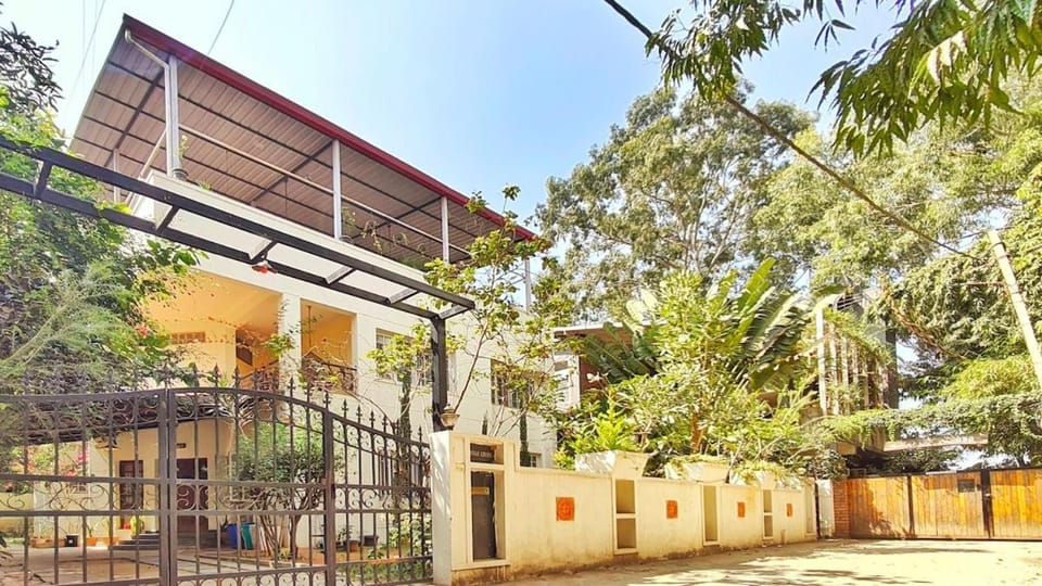 Property building, Garden view