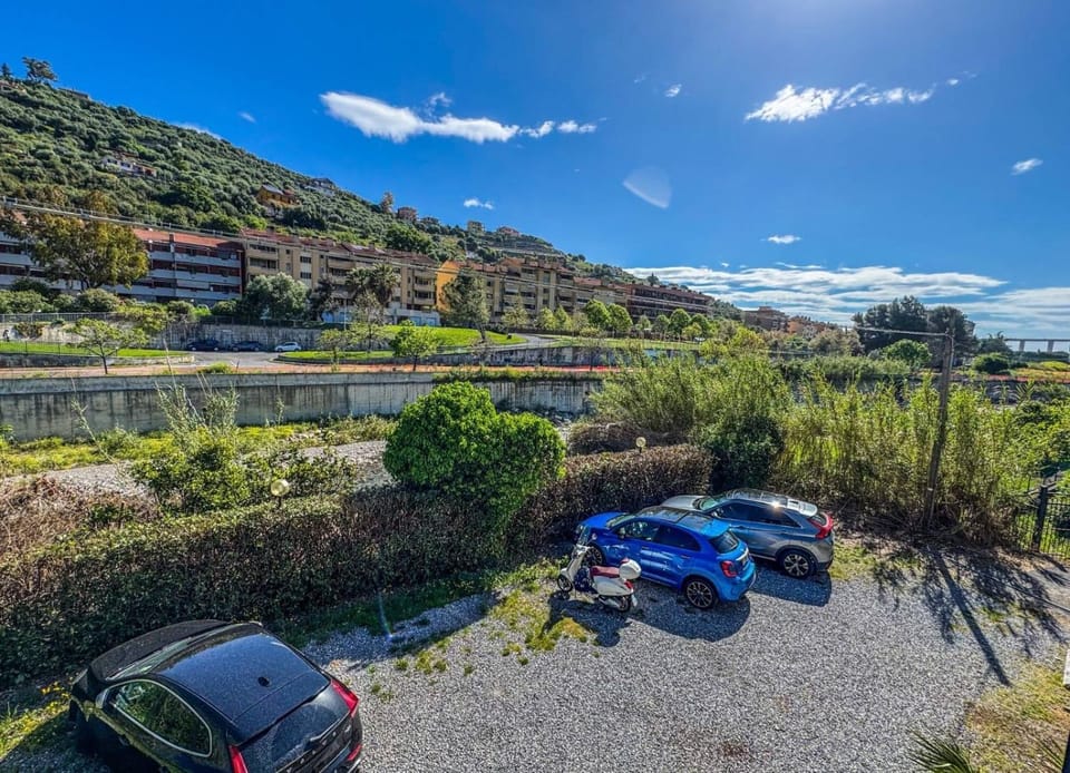Natural landscape, Parking