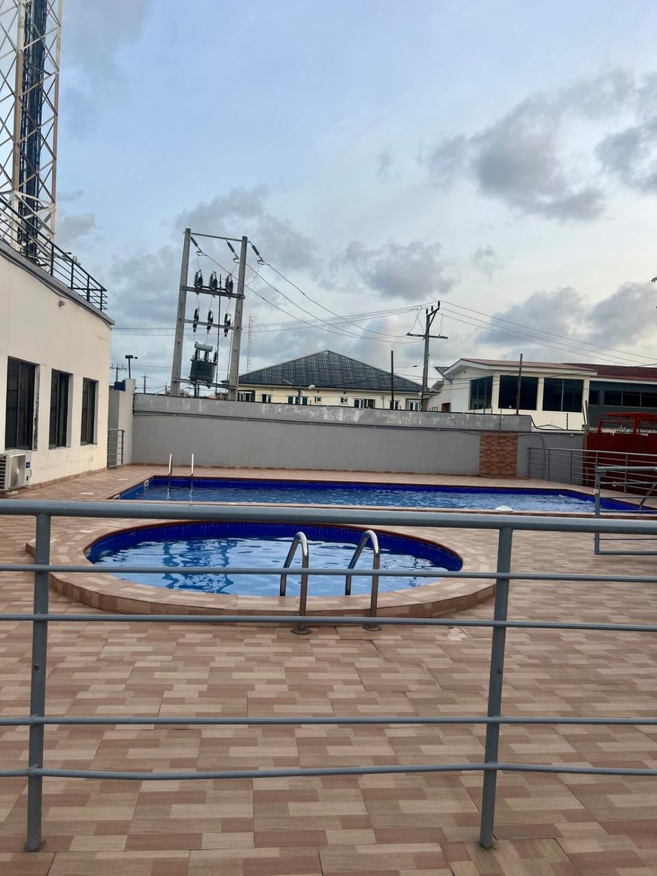 Swimming pool