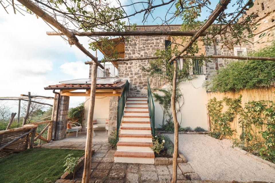 Property building, Day, Garden, Garden view