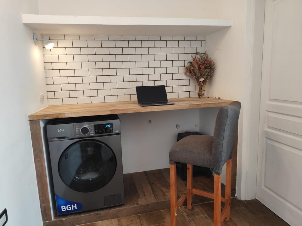 laundry, washing machine