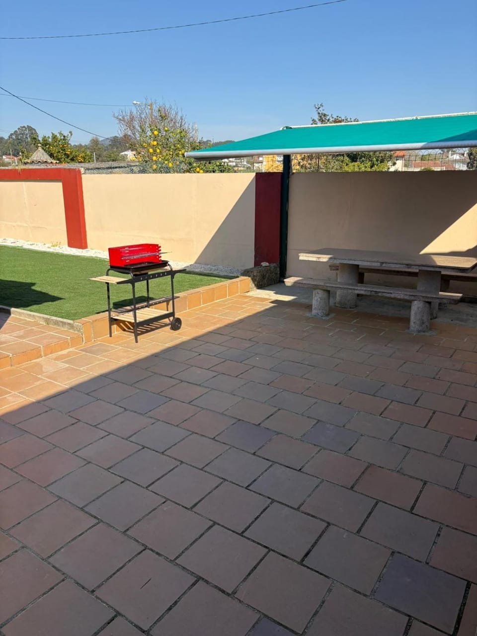 BBQ facilities, Garden