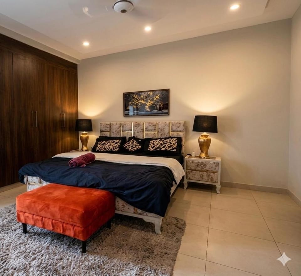 Rosmile Homes Luxury Stay in Bahria Town Phase 7 Apartment in Islamabad