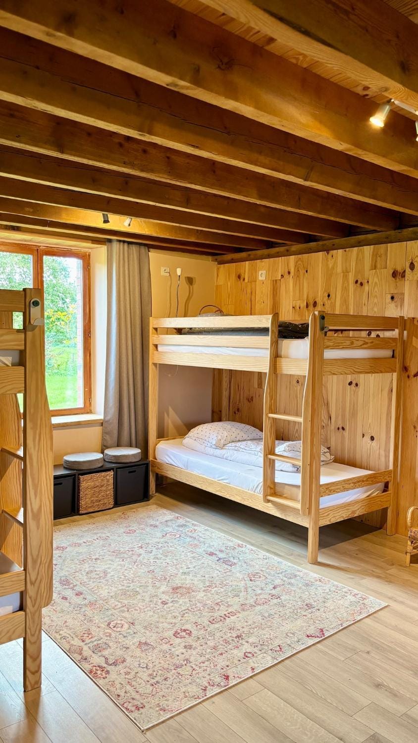 bunk bed