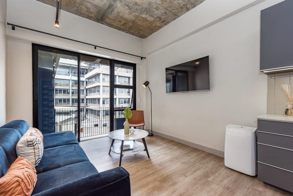 The Lineal 401 Apartment in Sandton
