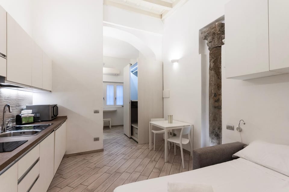 Youhosty - Monforte 13 Apartment in Milan