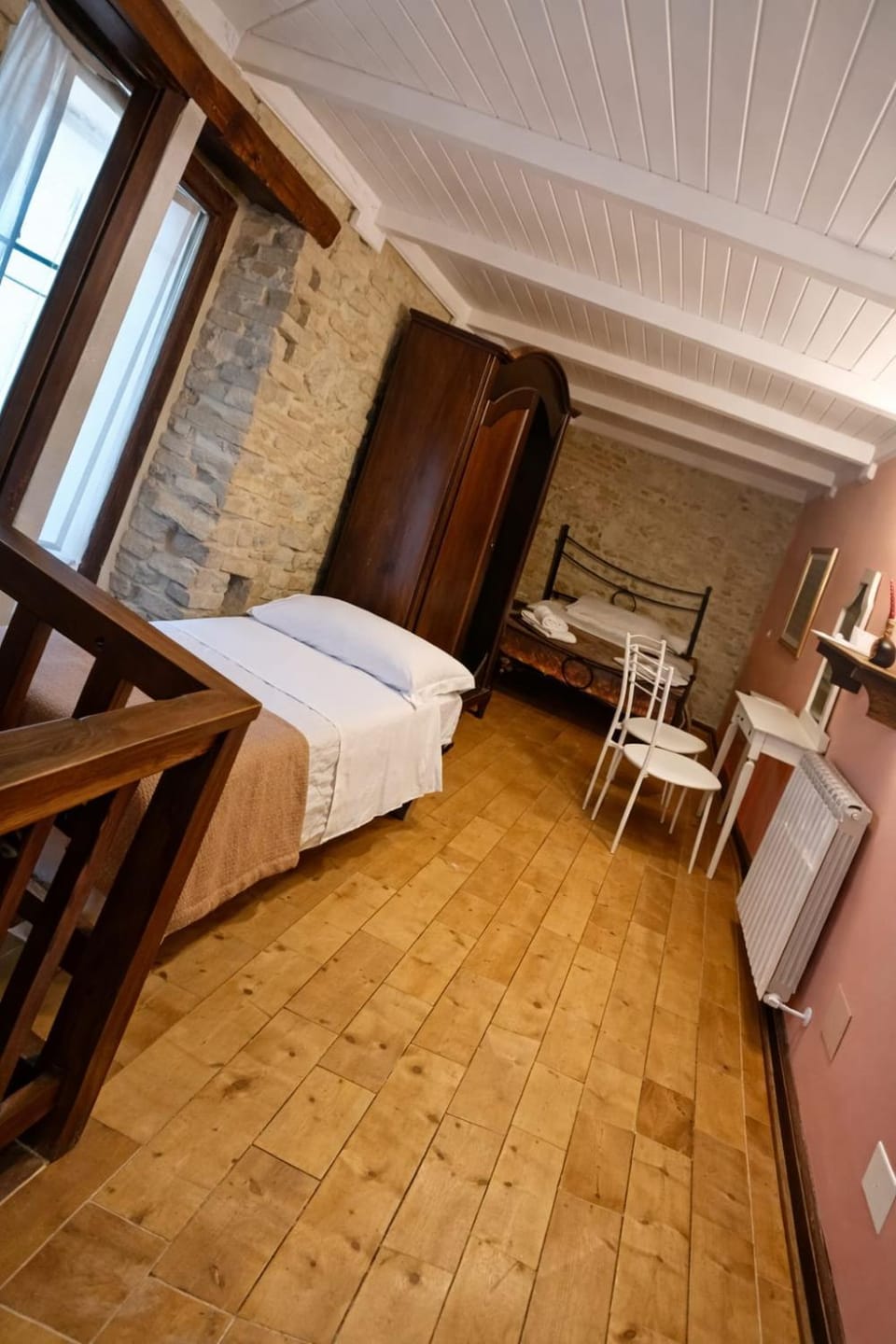 BORGO LE MIMOSE Private Estate in Umbria with Pool and Restaurant House in Umbria