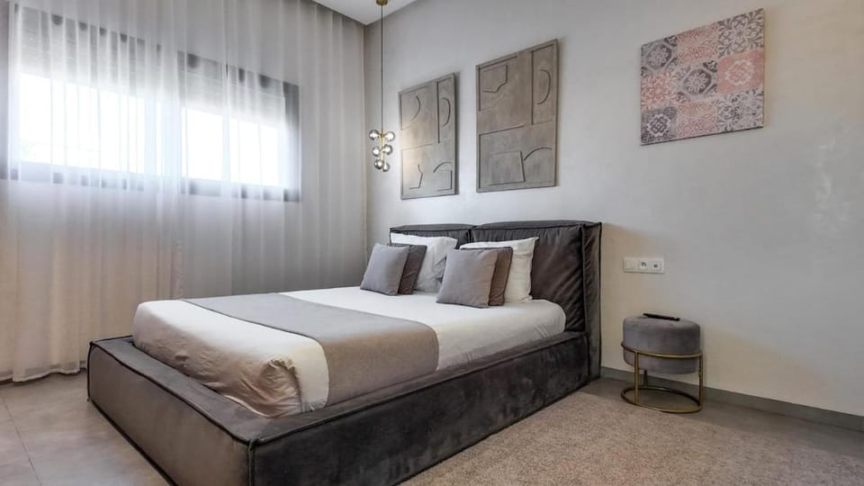 Beautiful AWAL Villa, 6 suites & pool Villa in Marrakesh
