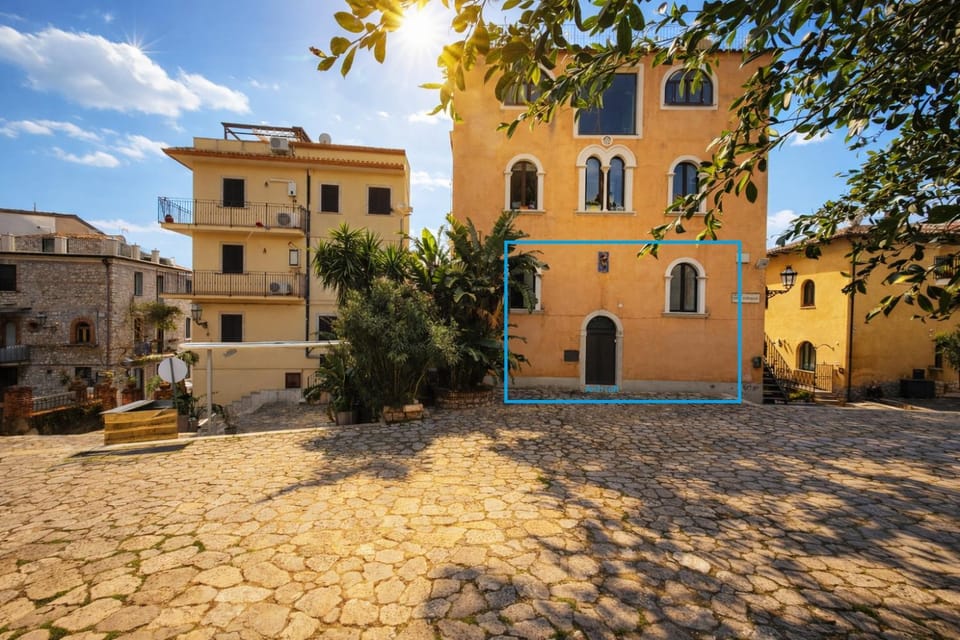 Property building, Day, Landmark view