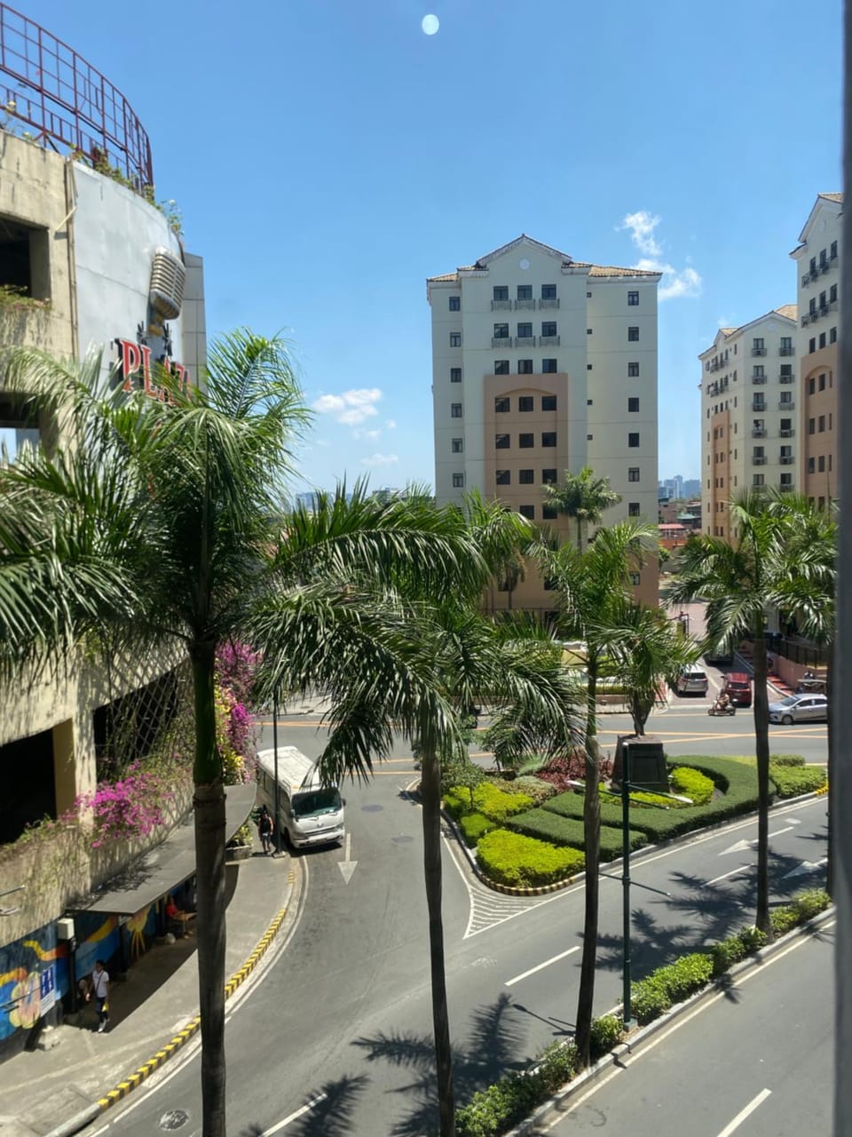 Cluster 3, 81 Newport Blvd near NAIA T3 Apartment hotel in Pasay
