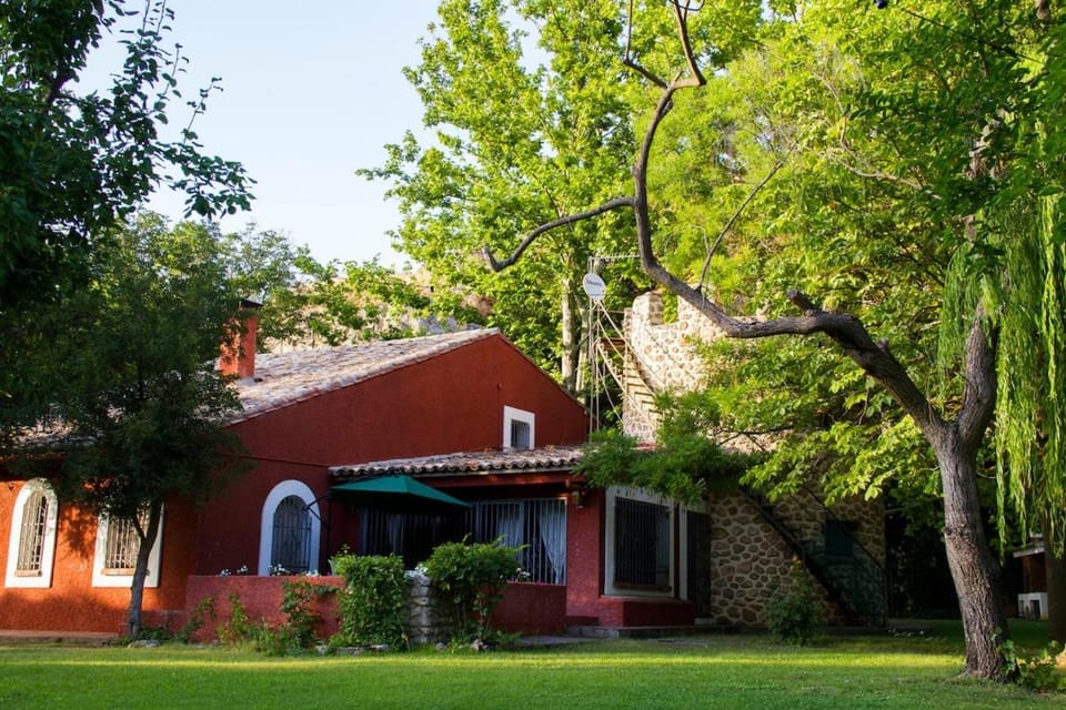 La Antigua Fábrica, Family Chalet House in Castile-La Mancha