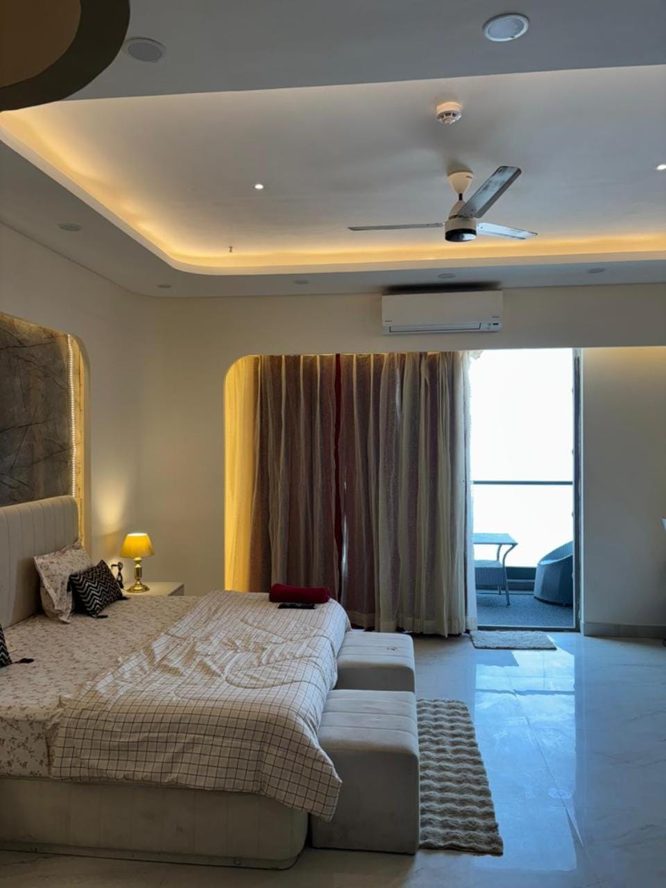 Sky High Nest Noida Apartment in Noida