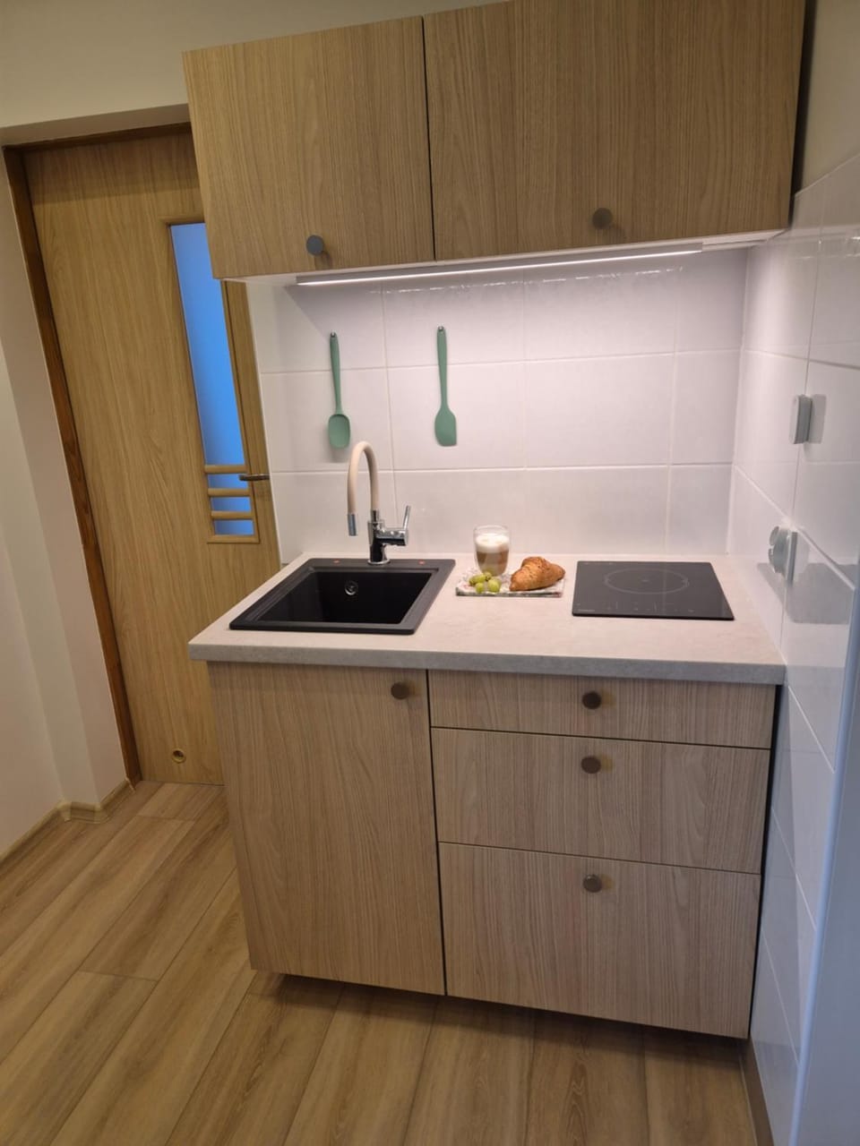 Kitchen or kitchenette, stove