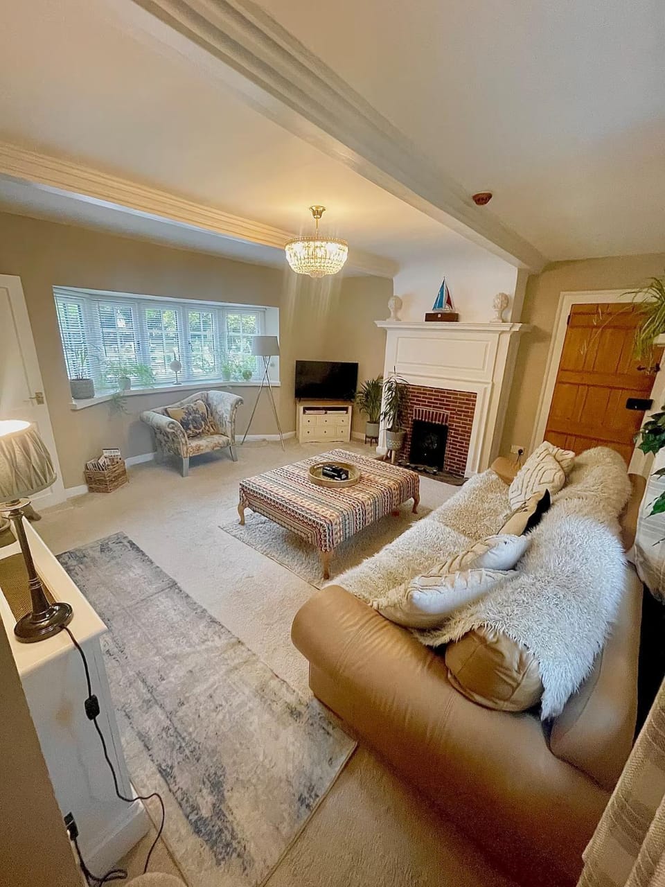 Communal lounge/ TV room