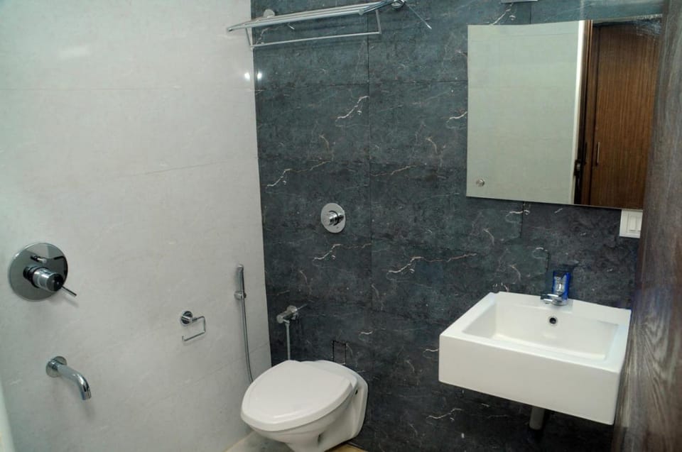 Hotel Navaratna Palace Apartment hotel in Mangaluru