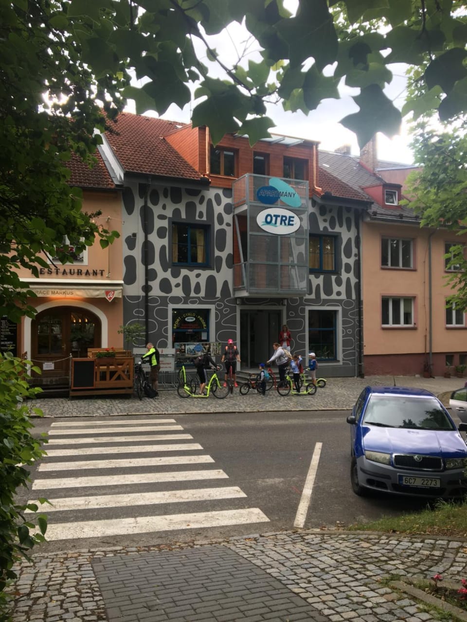 Property building, Facade/entrance