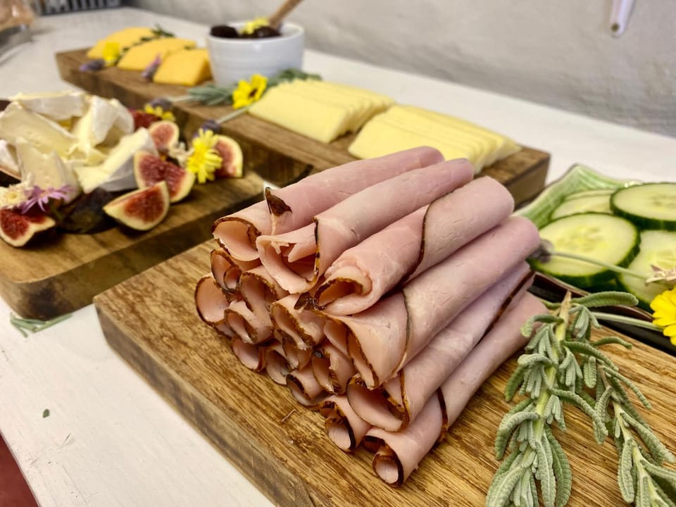 Breakfast, Continental breakfast, Buffet breakfast