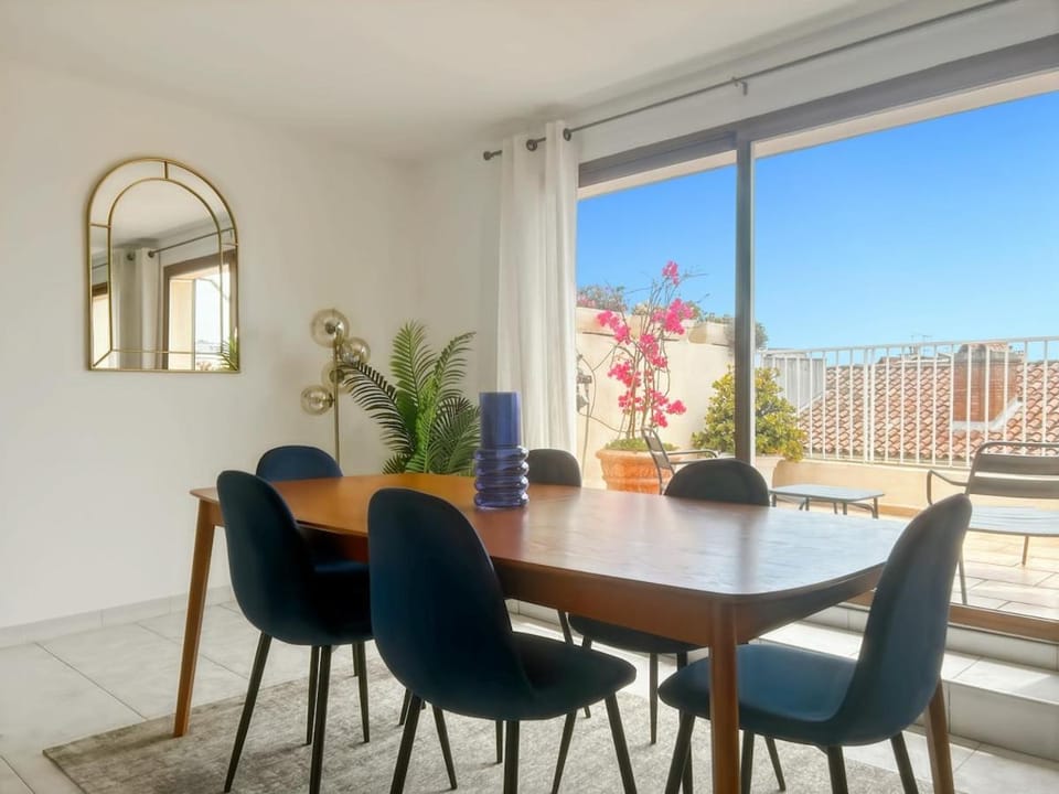 Opera - Between Sea and Montains Apartment in Toulon