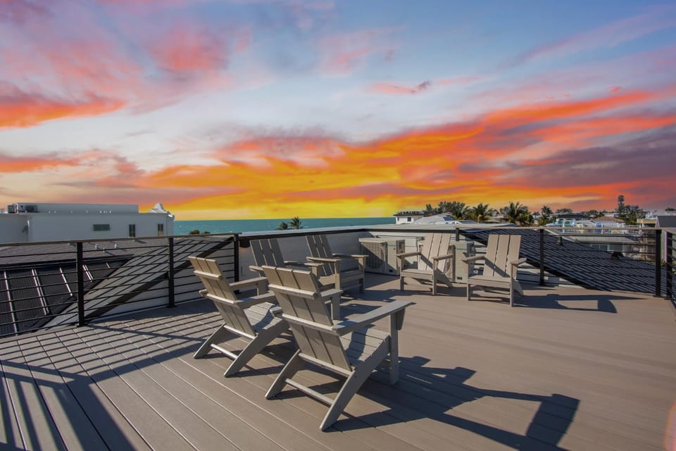 Balcony/Terrace, Seating area, Sea view, Sunset